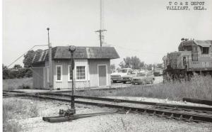 Walliant Oklahoma Texas Oklahoma Eastern train depot real photo pc Z30231