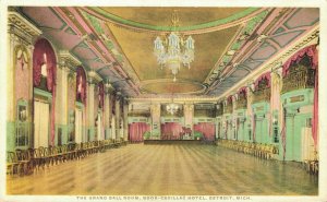 USA The Grand Ballroom Book Cadillac Hotel Detroit Vintage Postcard 07.50