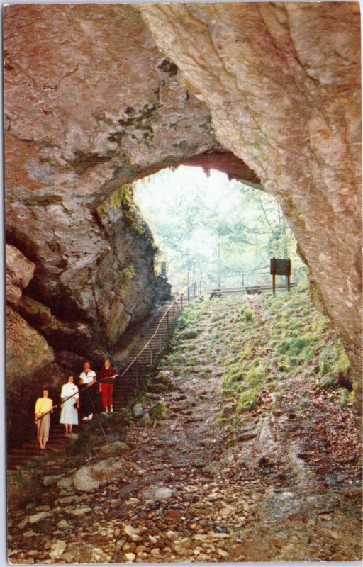 Mammoth Cave National Park Kentucky - Historic Entrance