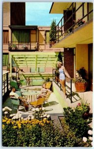 Postcard - The Curtis Motor Lodge, Downtown - Minneapolis, Minnesota