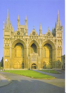 Cambridgeshire Postcard - Peterborough Cathedral - The West Front    AB2452