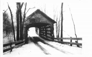 1960s Vermont Rutland Old 76 Covered Bridge RPPC Photo Postcard 22-11045