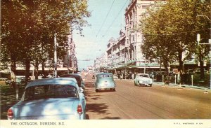 Postcard New Zealand Dunedin The Octagon Autos 1960s 23-1771