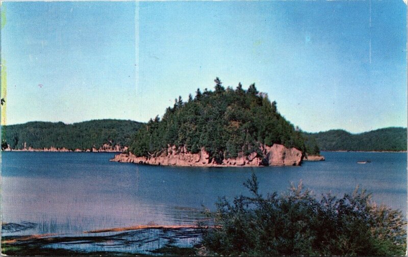 View Marble Island Malletts Bay Vermont VT Postcard Plastichrome VTG UNP Vintage 
