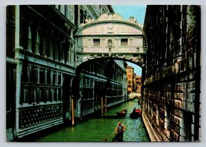 c1982 Ducal Palace Bridge of Sighs VENICE Italy 4x6 VINTAGE Postcard 0300