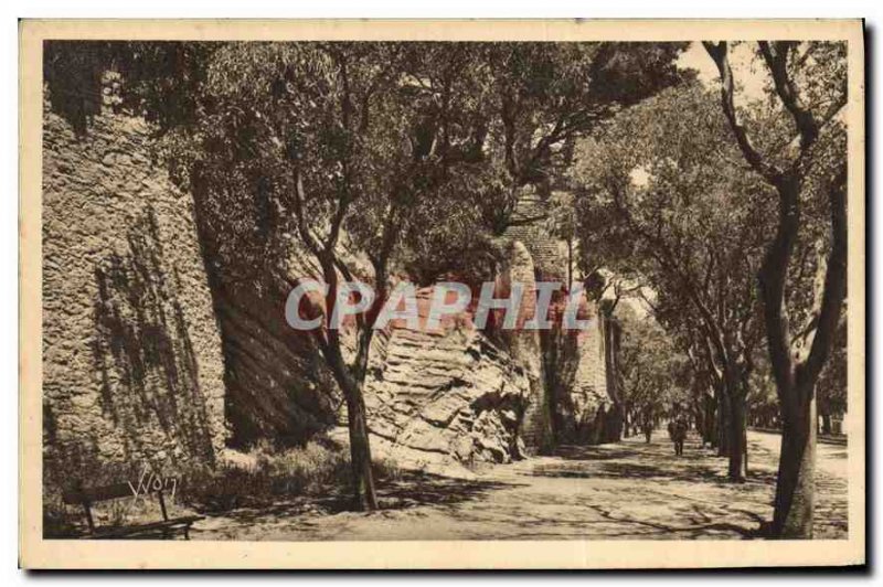 Postcard Ancient Arles B R Promenade Lice Ruins