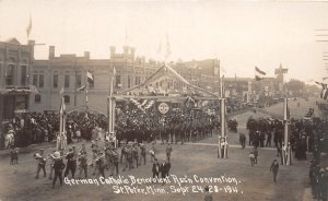 J37/ St Peter Minnesota RPPC Postcard c1910 German Catholic Convention 38