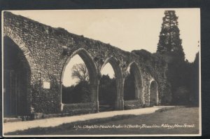 Hampshire Postcard - Chapter House Arches & Cloister, Beaulieu Abbey     RS16005