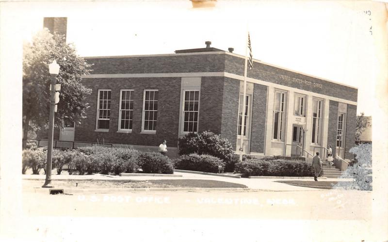 Valentine Nebraska~US Post Office~People on Steps-Sidewalk~1950s RPPC