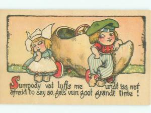 Divided-Back CHILDREN SCENE Great Postcard AA5718