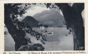 France Annecy Le Chateau de Duingt et les montagnes d'Entrevernes vus de...