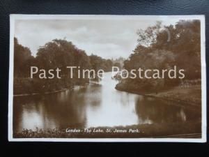 c1928 RP - The Lake, St. James Park, London