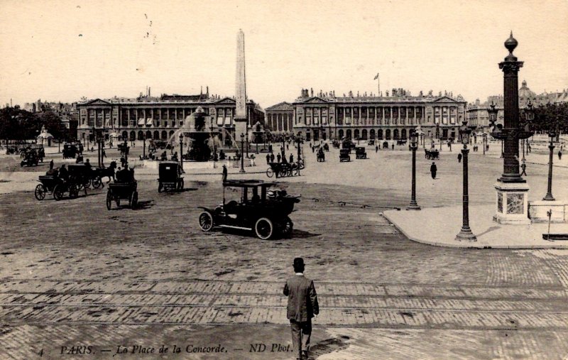 Paris, France - La Place de la Concorde - c1915