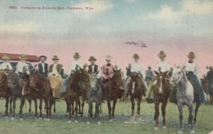 CHEYENNE , Wyoming , 1912 ; Rodeo , COWGIRLS on Frontier Day