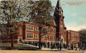 J58/ Fostoria Ohio Postcard c1910 Fostoria High School Building  129
