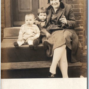 c1910s Cute Single Mother w/ Children RPPC Smile House Porch Baby Boy Photo A212