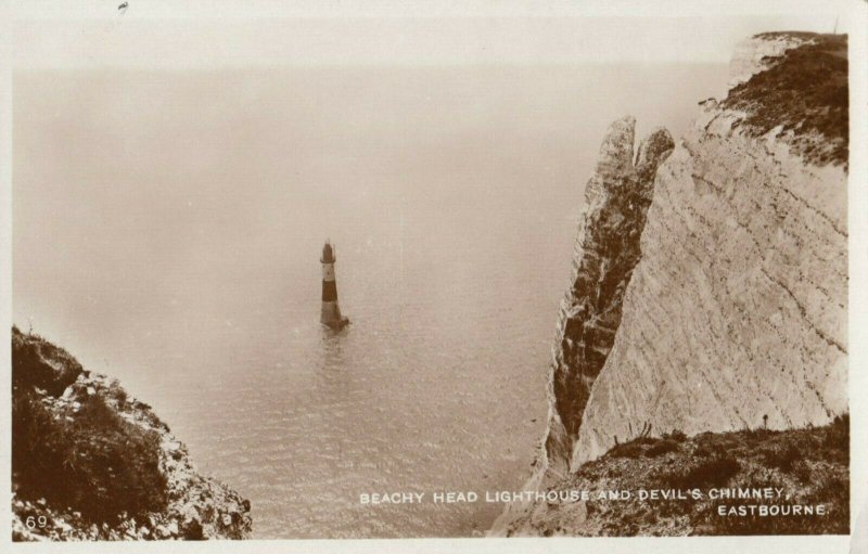 RP ; EASTBOURNE , UK , 1910s ; Beachy Head LIGHTHOUSE , V-2