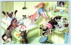 MAINZER DRESSED CATS & Kittens BATHROOM & BATHTUB Chaos  #4971 Belgium Postcard 