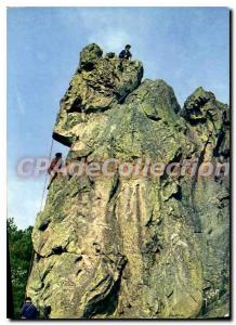 Postcard Modern Larchant (Seine et Marne) The Rock of the Dome Loanne