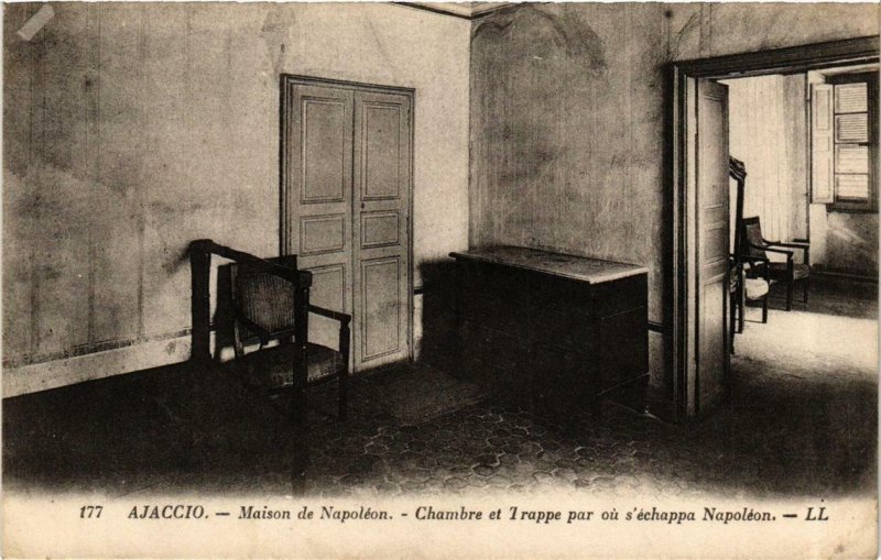 CPA CORSE- Ajaccio- Maison Napoleon. Chambre et Trappe (710186)