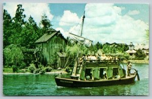 Walt Disney World  Frontierland Keel Boats    Postcard