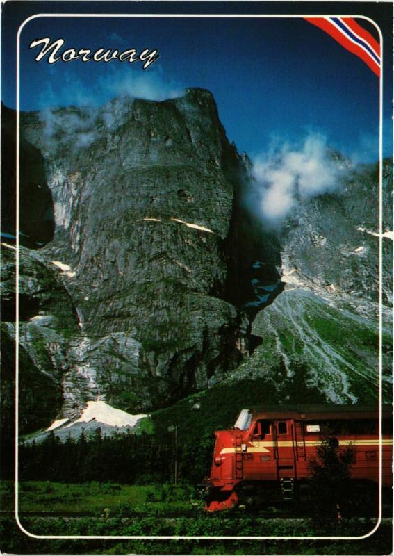 CPM AK Trollvegen - Landscape with Railway Engine NORWAY (779531)