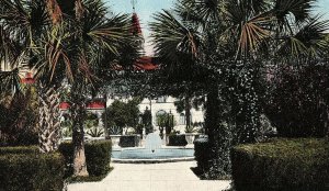 C.1910 Fountain in Hotel Aleazar Grounds, St. Augustine, Fla. Postcard P124