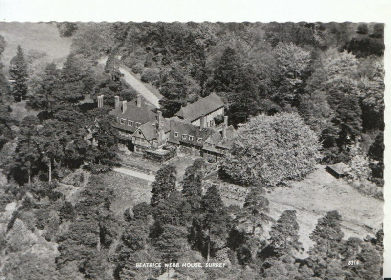 Surrey Postcard - Aerial View Beatrice Webb House - Air Photograph - Ref TZ7269