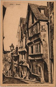 CPA DINAN Vieilles Maisons du Jerzual - Pres la Rue de la Lainerie (1147037)