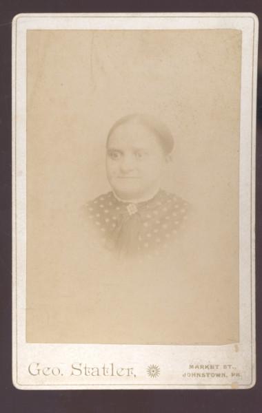 REAL PHOTO CABINET CARD JOHNSTOWN PENNSYLVANIA PA. DOROTHY TROXEL WOMAN