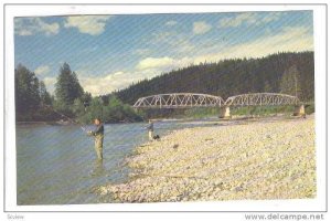 Fishing , Kitimat River , KITIMAT , B.C.  , Canada , 1950s