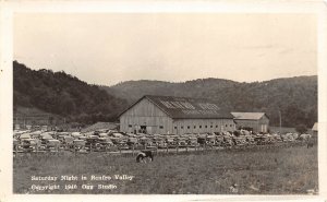 H51/ Renfro Valley Kentucky RPPC Postcard c40s Saturday Night Barn Autos