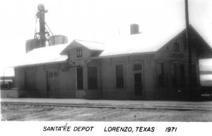 Lorenzo Texas 1971 Santa Fe train depot real photo pc Z16506