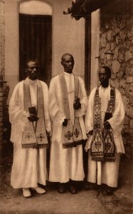 Africa Ruanda Rwanda Missionaries of Africa White Fathers Vintage Postcard 08.61