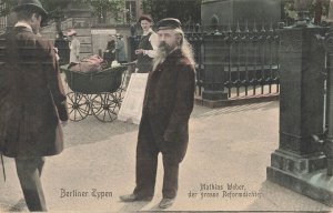 Germany Berliner Typen Mathias Weber der grosse Reformdichter, Postcard.