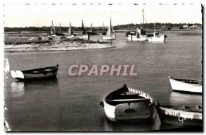 Modern Postcard The Port of Penlan Billiers Charter
