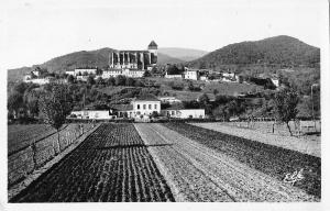 BR50880 l ecole et la ctahedrale St Bertrand de comminges      France