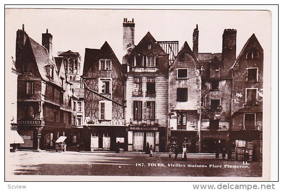 RP; TOURS, Vielles maisons Place Plumeran, Indre et Loire, France, 1930-1950s