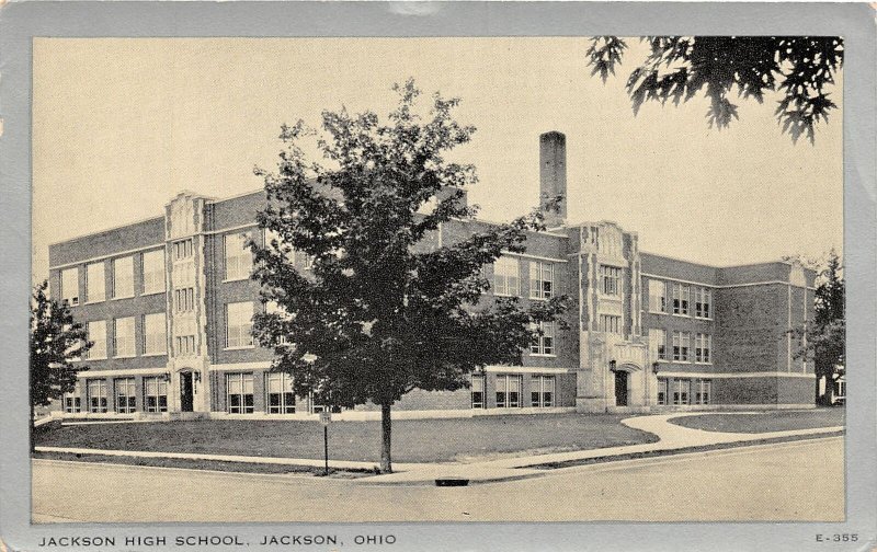 J6/ Jackson Ohio Postcard c1940s Jackson High School  124