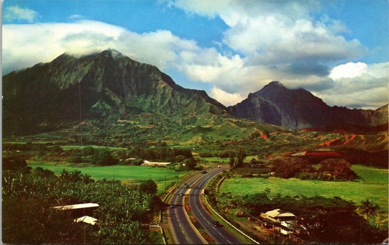 Honolulu Pali Oahu Koolau Mountians Postcard VTG UNP Mike Roberts Vintage Unused 