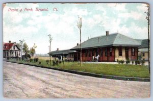 1910's TRAIN DEPOT & PARK*RAILROAD STATION*BRISTOL CONNECTICUT*CT*POSTCARD