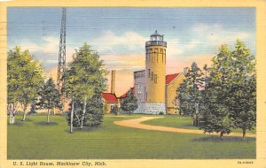 US lighthouse Mackinaw city, Michigan, USA Lighthouse 1944 