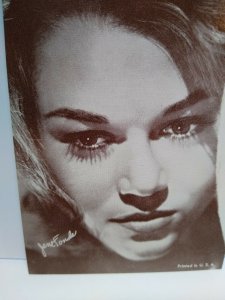 Jane Fonda Sexy Close Up Postcard Unused Vintage American Actress NOS Unused