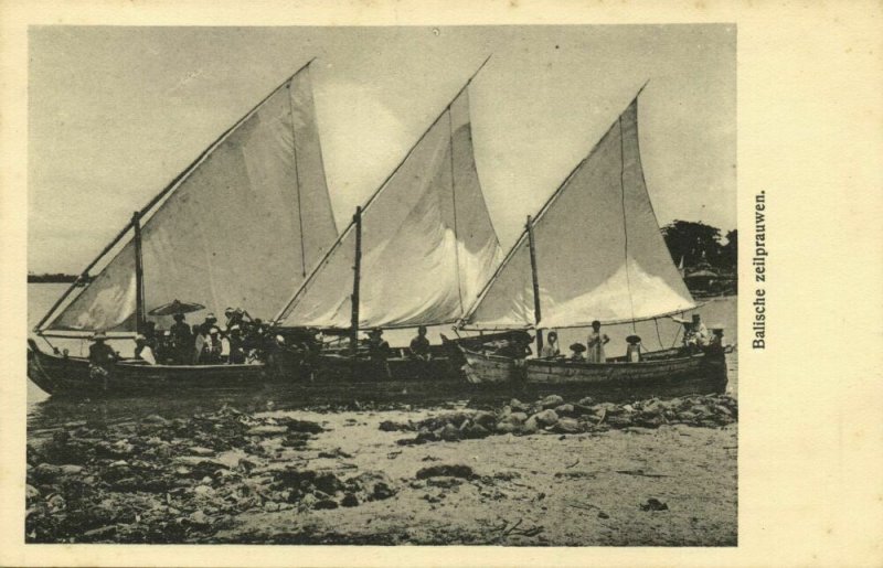 indonesia, BALI, Native Balinese Sailing Pirogues, Boats (1910s) Postcard