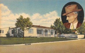 ALBUQUERQUE, New Mexico NM   ERNIE PYLE IMAGE & HOME~Now Library c1940s Postcard