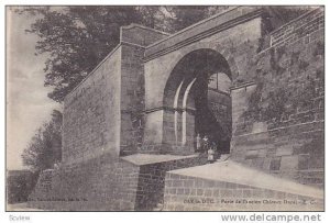 BAR-le-DUC, France, Porte de l´ancien Chateau Ducal, 00-10s