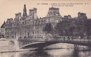 France Paris L'Hotel de Ville et le Pont d'Arcole