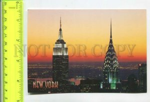 475308 2005 year USA New York Empire State and Chrysler skyscrapers postcard