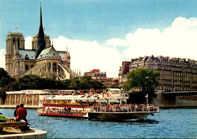 France Paris Notre-Dame et la Seine