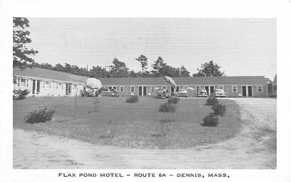 Flax Pond Motel in Dennis, Massachusetts